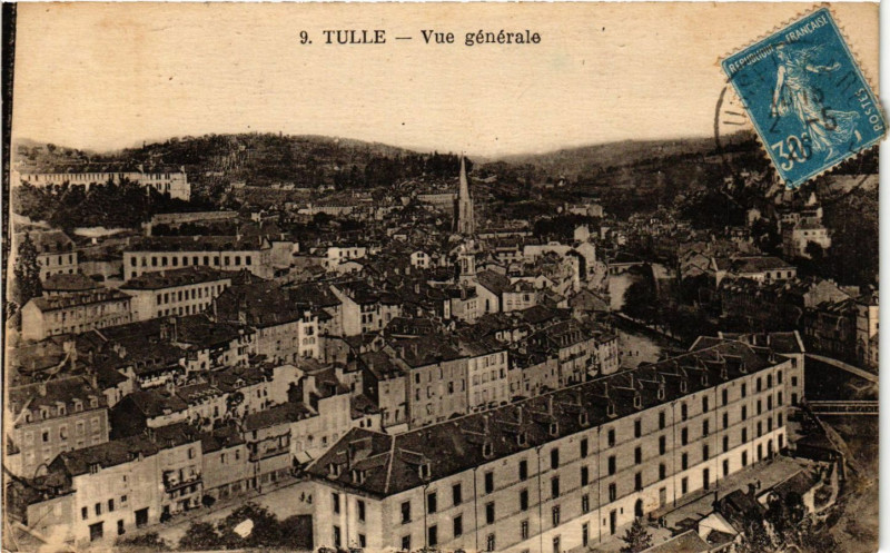 Carte postale ancienne Tulle - Vue générale à Tulle