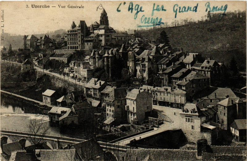 Carte postale ancienne Uzerche - Vue générale à Uzerche
