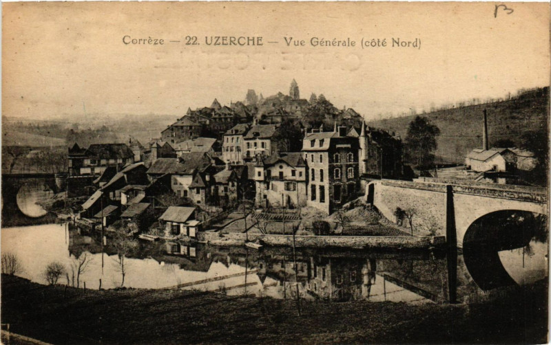 Carte postale ancienne Uzerche - Vue générale - Cote Nord à Uzerche