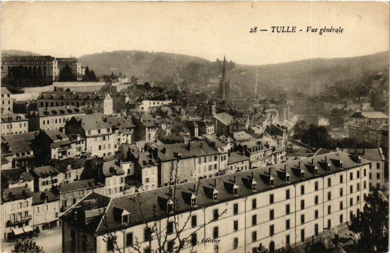 Carte postale ancienne Tulle - Vue générale à Tulle