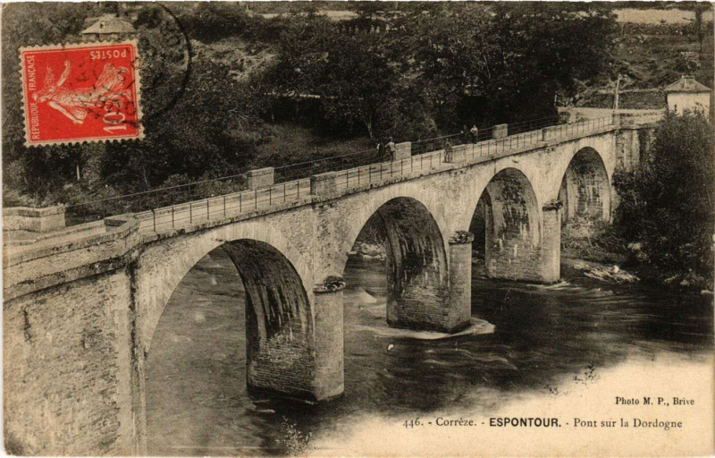 Carte postale ancienne Espontour - Pont sur la Dordogne