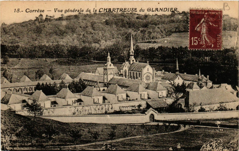 Carte postale ancienne Vue générale de la Chartreuse-du-Glandier