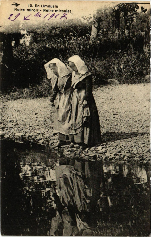 Carte postale ancienne En Limousin - Notre Miroir - Notre Miroulet - Folklore