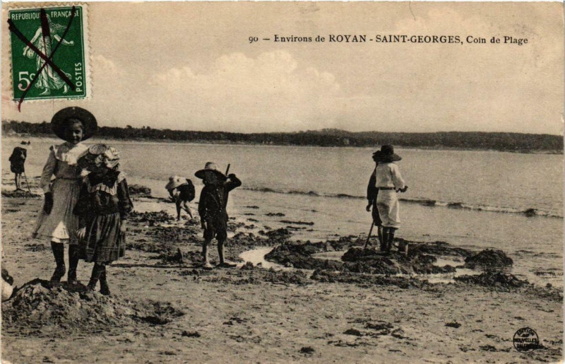 Carte postale ancienne Env. de Royan Saint-Georges Coin de Plage à Royan