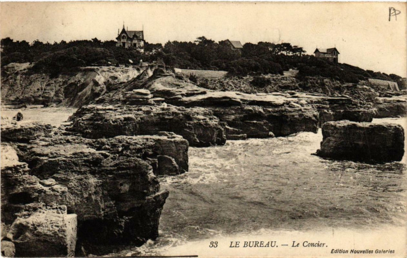 Carte postale ancienne Le Bureau Le Concier