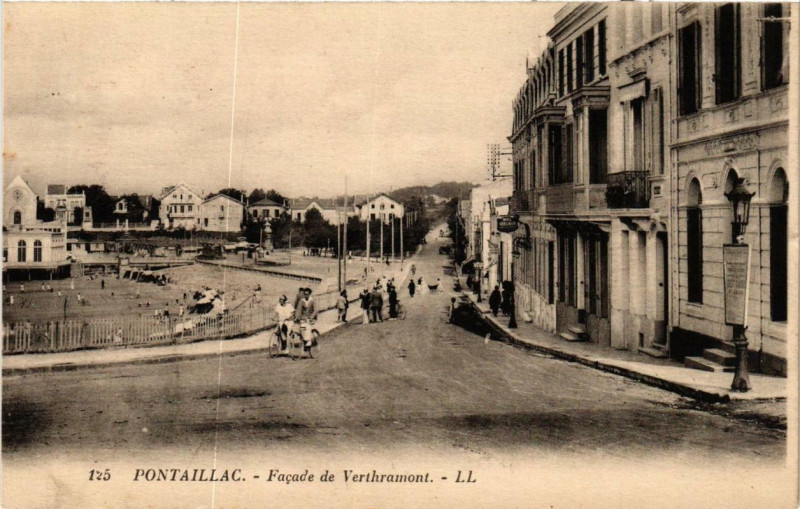 Carte postale ancienne Pontaillac Facade de Verthamon