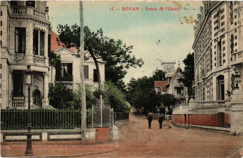 Carte postale ancienne Royan Entrée de l'Oasis à Royan