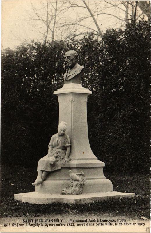 Carte postale ancienne Saint-Jean-d'Angely Monument André Lemoyne à Saint-Jean-d'Angély