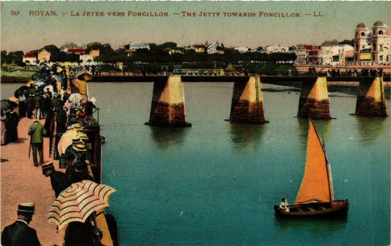 Carte postale ancienne Royan La Jetée vers Foncillon à Royan