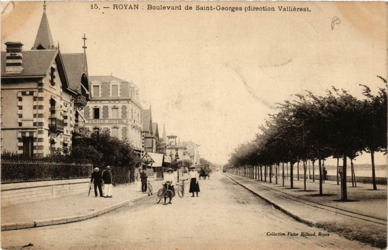 Carte postale ancienne Royan Boulevard de Saint-Georges à Royan