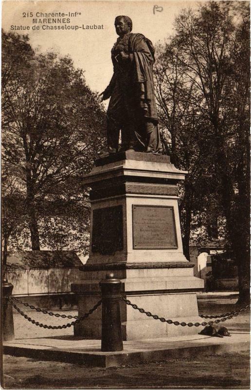 Carte postale ancienne Marennes Statue de Chasseloup Laubat