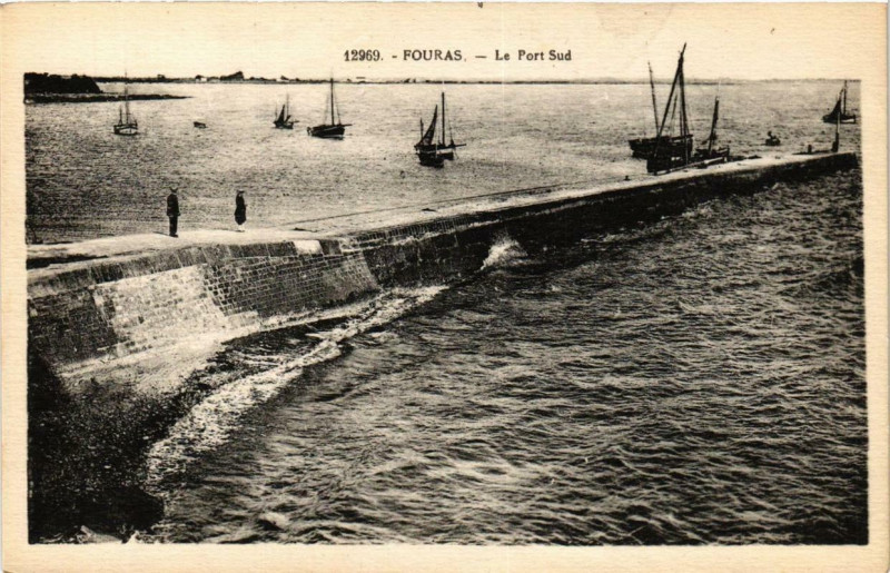 Carte postale ancienne Fouras Le Port Sud à Fouras