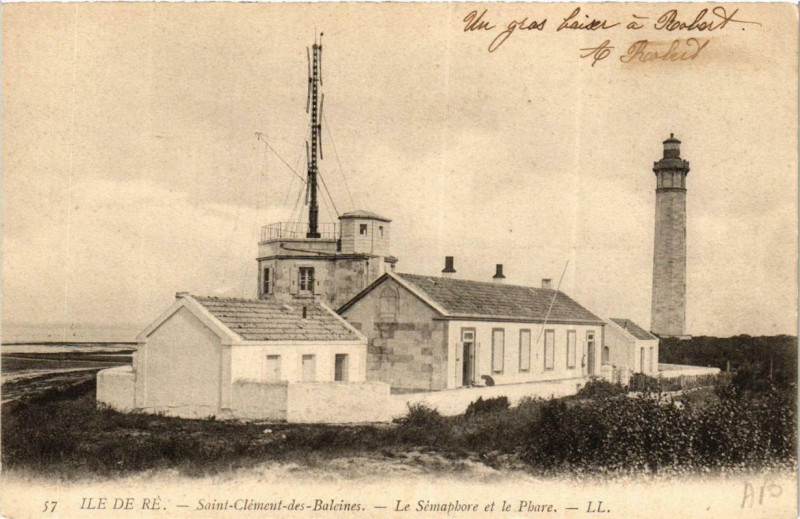 Carte postale ancienne Ile-de-Re Saint-Clement-des-Baleines. Le Sémaphore et le Phare