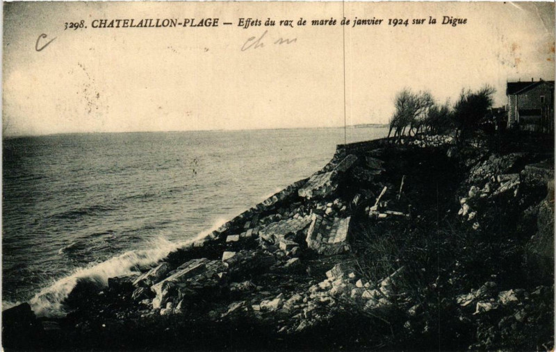 Carte postale ancienne Chatellaillon-Plage Effets du raz de marée de janvier 1924