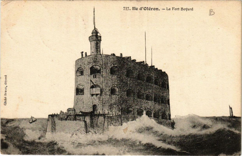 Carte postale ancienne Ile-d'Oleron Le Fort Boyard