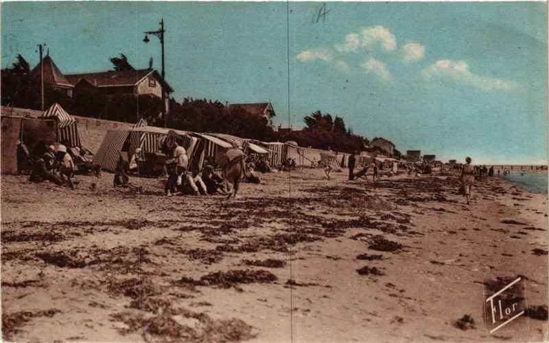 Carte postale ancienne Chatellaillon-Plage La Plage a Marée basse