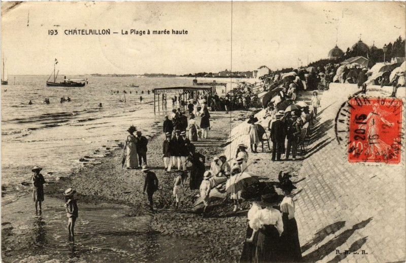 Carte postale ancienne Chatellaillon La Plage a marée haute