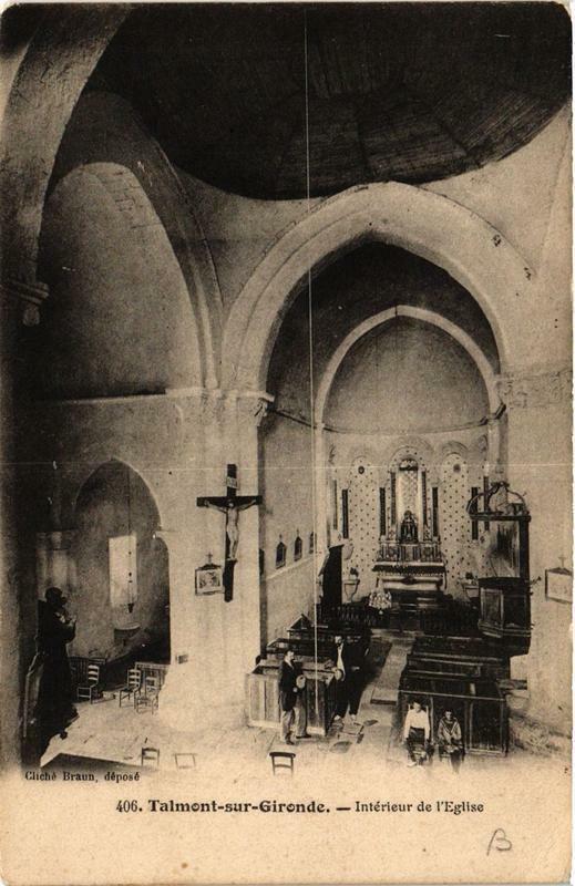 Carte postale ancienne Talmont-sur-Gironde Intérieur de l'Eglise à Talmont-sur-Gironde