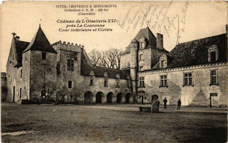 Carte postale ancienne Chateau de l'Oisellerie Cour intérieure et Cloitre