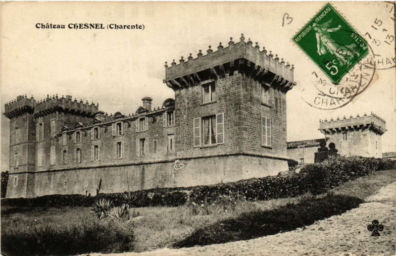 Carte postale ancienne Chateau Chesnel