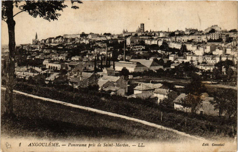 Carte postale ancienne Angouleme - Panorama pris de Saint-Martin à Angoulême