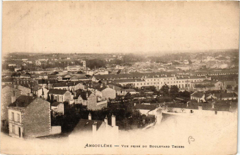 Carte postale ancienne Angouleme - Vue prise du Boulevard Thiers à Angoulême