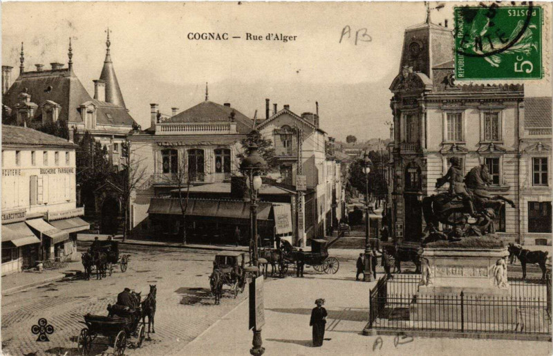 Carte postale ancienne Cognac - Rue d'Alger à Cognac