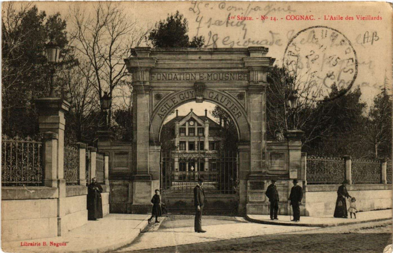 Carte postale ancienne Cognac - L'Asile des Vieillards à Cognac