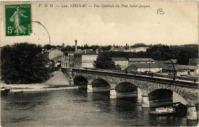 Carte postale ancienne Cognac - Vue générale du Pont Saint-Jacques à Cognac