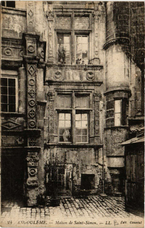 Carte postale ancienne Angouleme - Maison de Saint-Simon à Angoulême