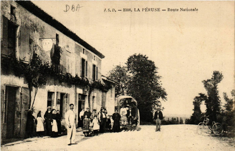 Carte postale ancienne La Peruse - Route Nationale