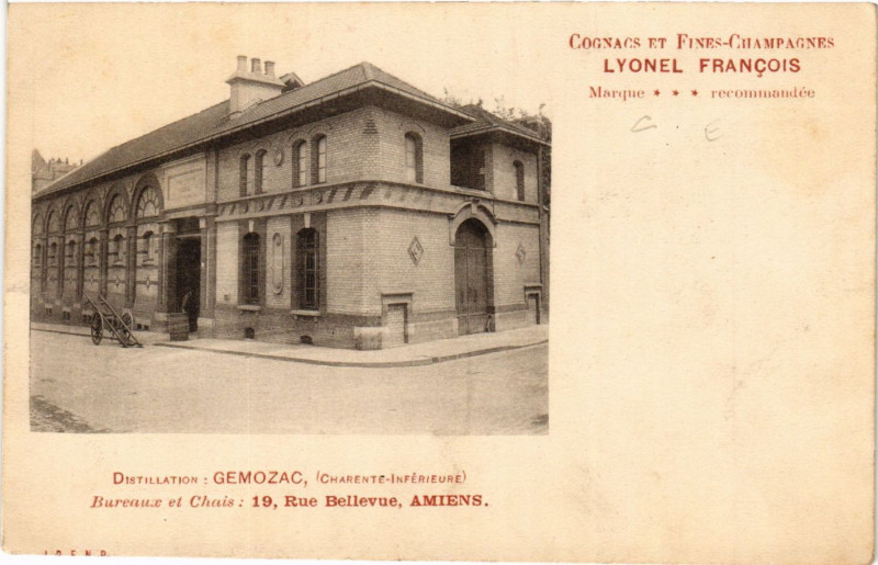 Carte postale ancienne Distillation Gemozac (Charente-Inferieure) - Buraux et Chais