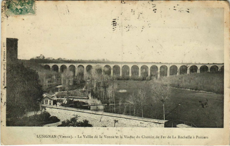 Carte postale ancienne Lusignac La Vallée de la Vonne Viaduc du Chemin de Per