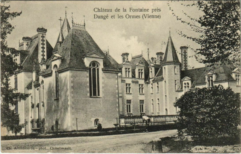 Carte postale ancienne Chateau de la Fontaine