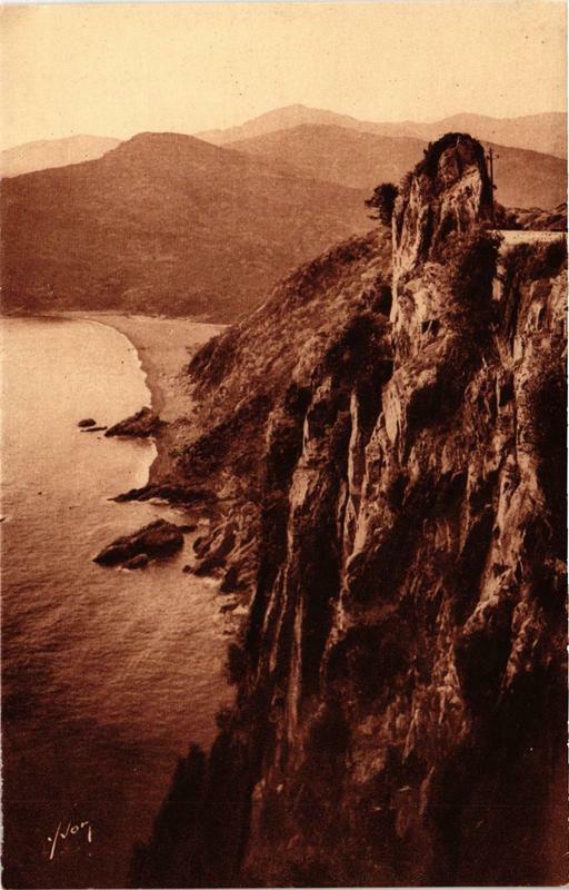 Carte postale ancienne Porto - falaises et parois déchiquetées plongeant Corse à Orto