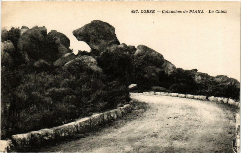 Carte postale ancienne Calanches de Piana Le Chien Corse à Piana