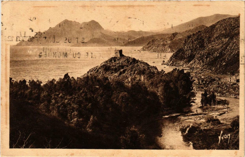 Carte postale ancienne Porto - Vue générale du golfe Corse à Orto