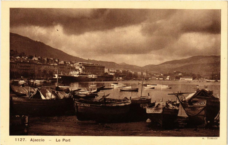 Carte postale ancienne Ajaccio - Le Port Corse à Ajaccio