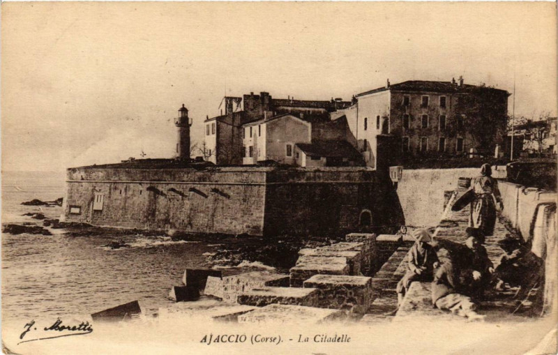 Carte postale ancienne Ajaccio - La Citadelle Corse à Ajaccio