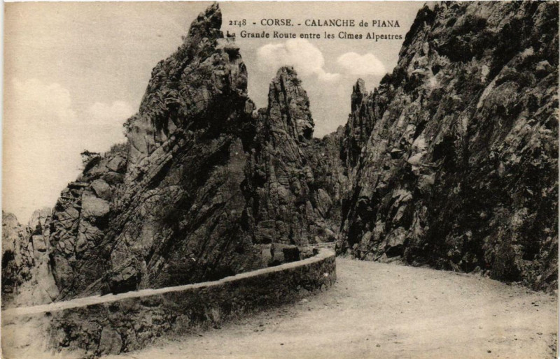 Carte postale ancienne Corse - Calanches de Piana La Grande Route entre à Piana