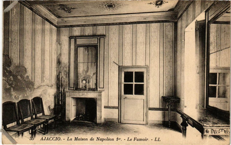 Carte postale ancienne Corse - Ajaccio - La Maison de Napoléon Ier Le Fumoir à Ajaccio