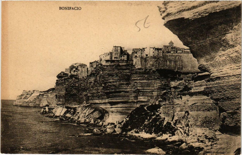 Carte postale ancienne Corse - Bonifacio à Bonifacio