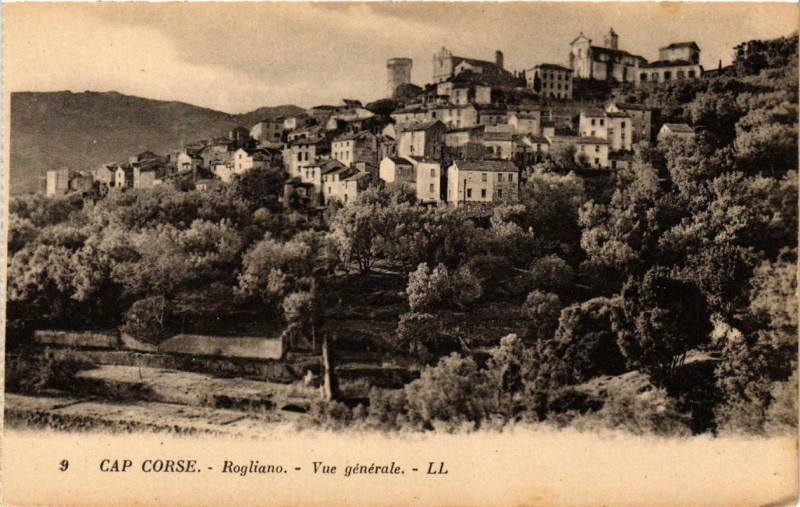 Carte postale ancienne Corse Rogliano - Vue générale à Rogliano