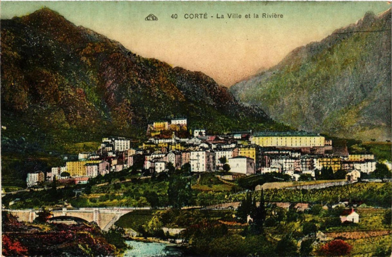 Carte postale ancienne Corse Corte - La ville et la Riviere à Corte