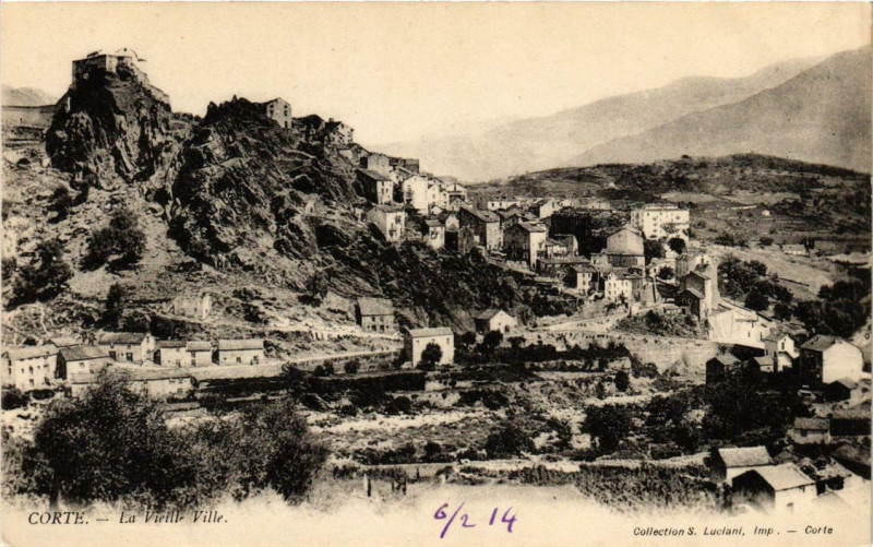 Carte postale ancienne Corse Corte - La Vieille ville à Corte