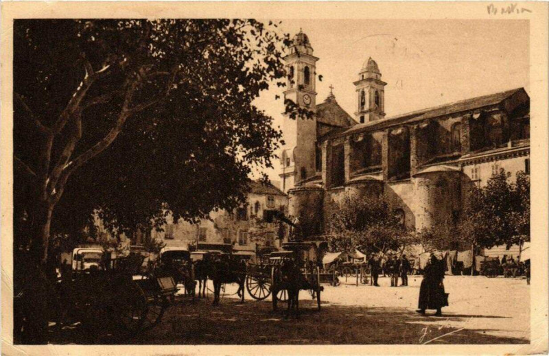 Carte postale ancienne Corse Bastia - Place du Marché à Bastia