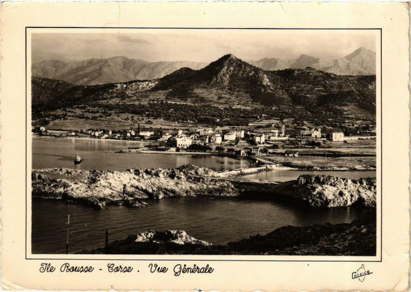 Carte postale ancienne Corse Ile-Rousse. Vue générale