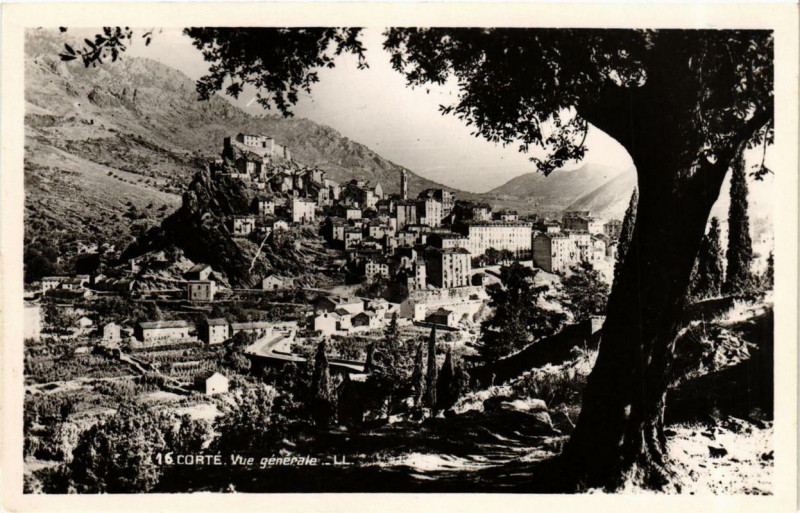 Carte postale ancienne Corse - Corte - Vue générale à Corte
