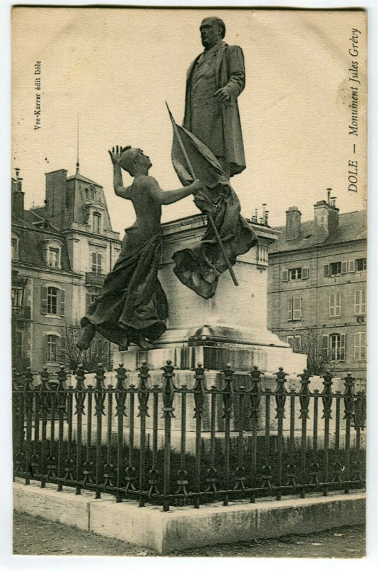 Carte postale ancienne Jura Dole Monument Jules Grévy à Dole