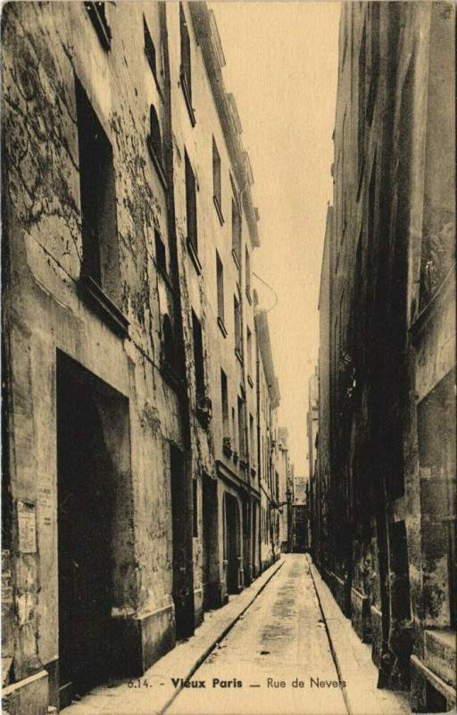Carte postale ancienne Paris (6e) Rue de Nevers à Paris 6e